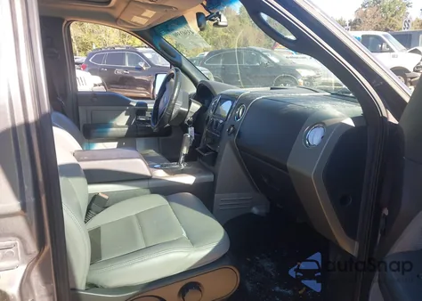 2004 Ford F-150 Fx4/Lariat/Xlt z USA, uszkodzony, nr VIN 1FTPW14594KC54292